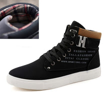 Load image into Gallery viewer, Men's Sneakers 2019 Autumn Winter Warm Matte Leather High Top Men's Shoes Large Size Size 47 Retro Casual Men's Boots Male
