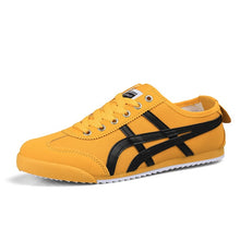 Load image into Gallery viewer, 2019 summer mesh shoes sports shoes men's shoes breathable men's casual shoes slip-on men's shoes fisherman shoes walk 35-44