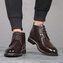 Load image into Gallery viewer, Men's Women's Pointed-Toe Casual Men's Leather Boot Lace up Front Breathable Semi-high Heeled Large Size Martin Boots MEN'S SHOE