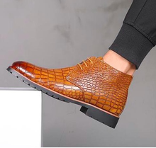 Load image into Gallery viewer, Men's Women's Pointed-Toe Casual Men's Leather Boot Lace up Front Breathable Semi-high Heeled Large Size Martin Boots MEN'S SHOE