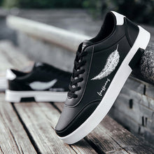 Load image into Gallery viewer, Mhysa 2019 new spring fashion men's casual shoes white sneakers men's shoes outdoor comfortable breathable flat shoes L494