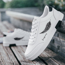 Load image into Gallery viewer, Mhysa 2019 new spring fashion men's casual shoes white sneakers men's shoes outdoor comfortable breathable flat shoes L494