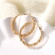 Load image into Gallery viewer, Iparam 2020 Nieuwe Grote Cirkel Ronde Hoop Oorbellen Voor Vrouwen Fashion Statement Gouden Punk Charm Oorbellen Partij Sieraden