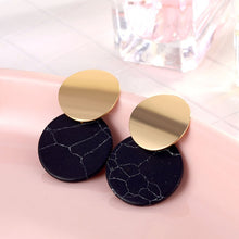 Load image into Gallery viewer, Iparam 2020 Nieuwe Grote Cirkel Ronde Hoop Oorbellen Voor Vrouwen Fashion Statement Gouden Punk Charm Oorbellen Partij Sieraden