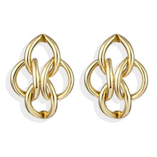 Load image into Gallery viewer, Iparam 2020 Nieuwe Grote Cirkel Ronde Hoop Oorbellen Voor Vrouwen Fashion Statement Gouden Punk Charm Oorbellen Partij Sieraden