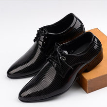 Load image into Gallery viewer, movechain Fashion Men's Lace-Up Oxfords Dress Shoes Mens PU Leather Business Office Wedding Flats Man Casual Party Driving Shoes
