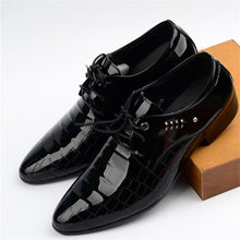 Load image into Gallery viewer, movechain Fashion Men's Lace-Up Oxfords Dress Shoes Mens PU Leather Business Office Wedding Flats Man Casual Party Driving Shoes